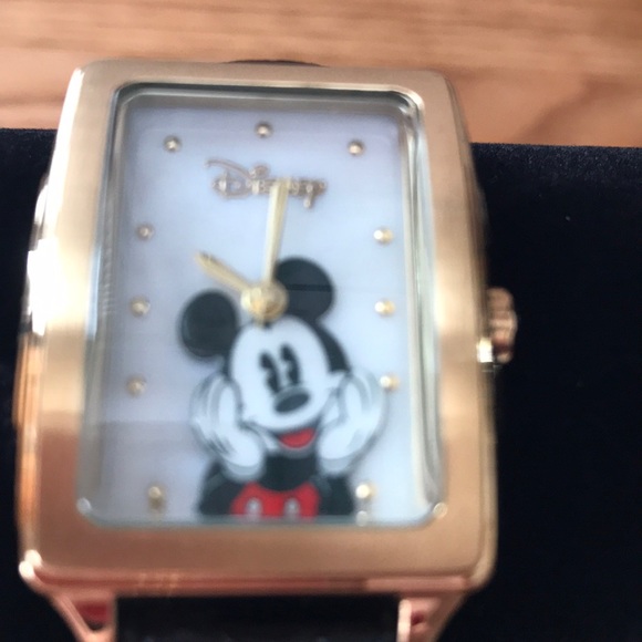NWT AUTHENTIC Mickey Mouse Watch - Picture 3 of 7